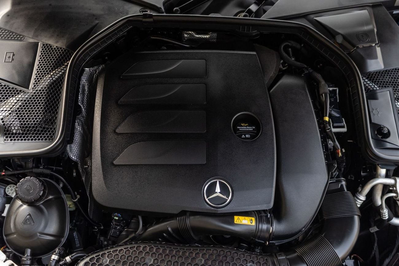 Mercedes Benz C200 Mercedes-Benz C200 2021 GCC | Agency Warranty