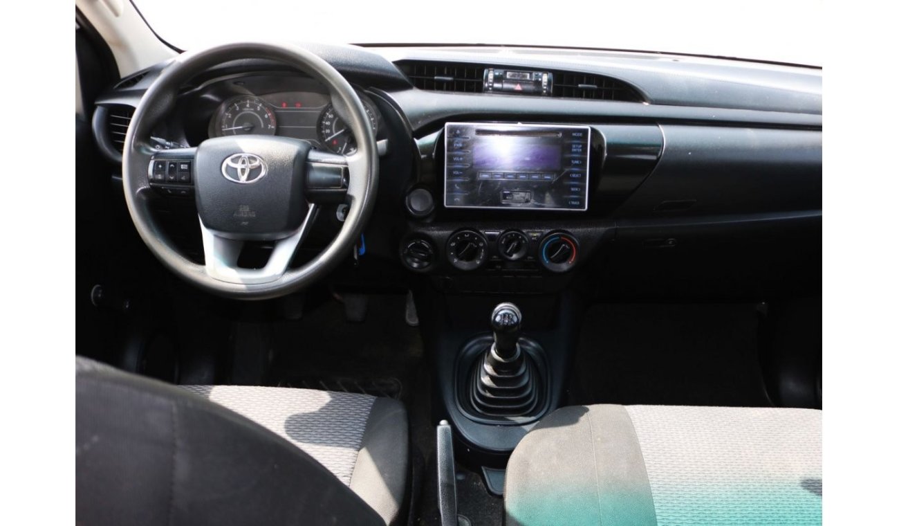 Toyota Hilux 2016 | 4X4 DOUBLE CABIN WITH GCC SPECS - EXCLUSIVE VAT