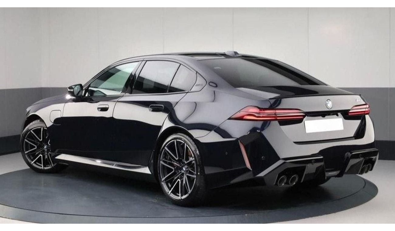 BMW M5 M5 saloon 4.4 4dr RIGHT HAND DRIVE