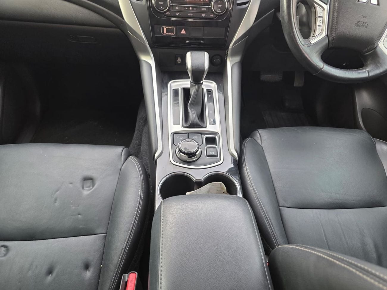 Mitsubishi Pajero diesel Pajero right hand drive for export only