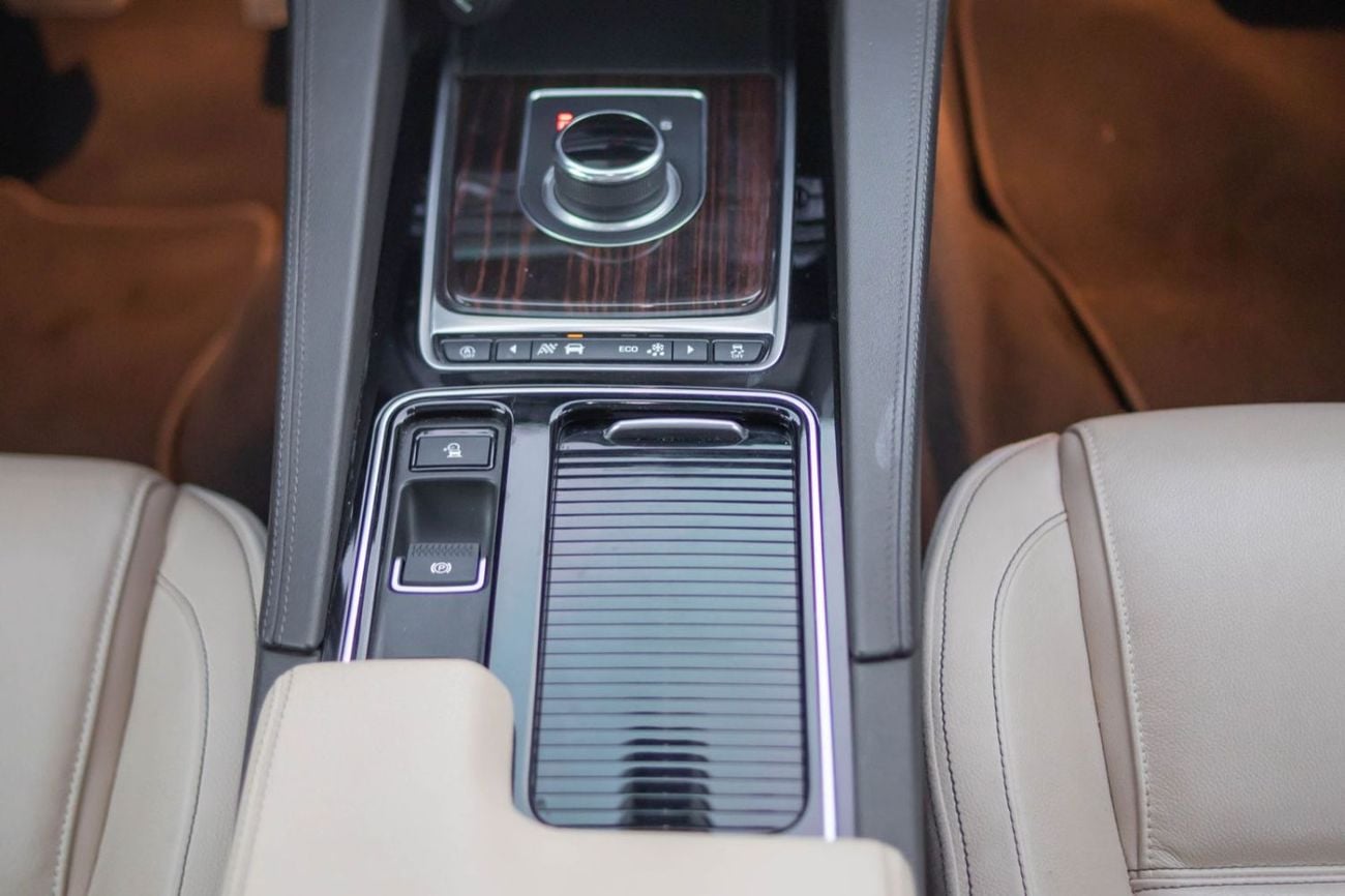 Jaguar F Pace Prestige 2.0L | Under Warranty