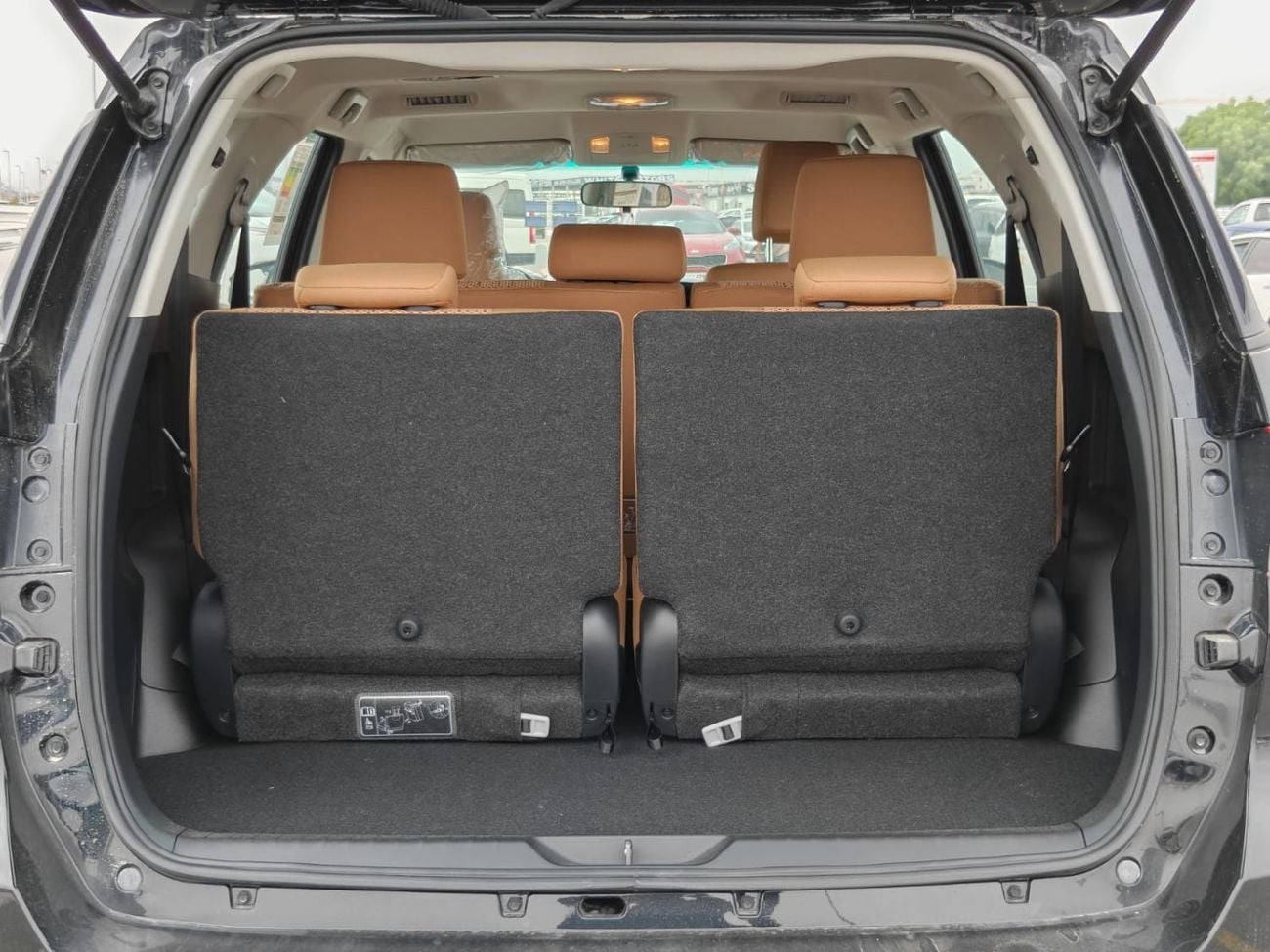 تويوتا فورتونر 2026 Toyota Fortuner 2.4L Diesel AT 4WD GCC Spec