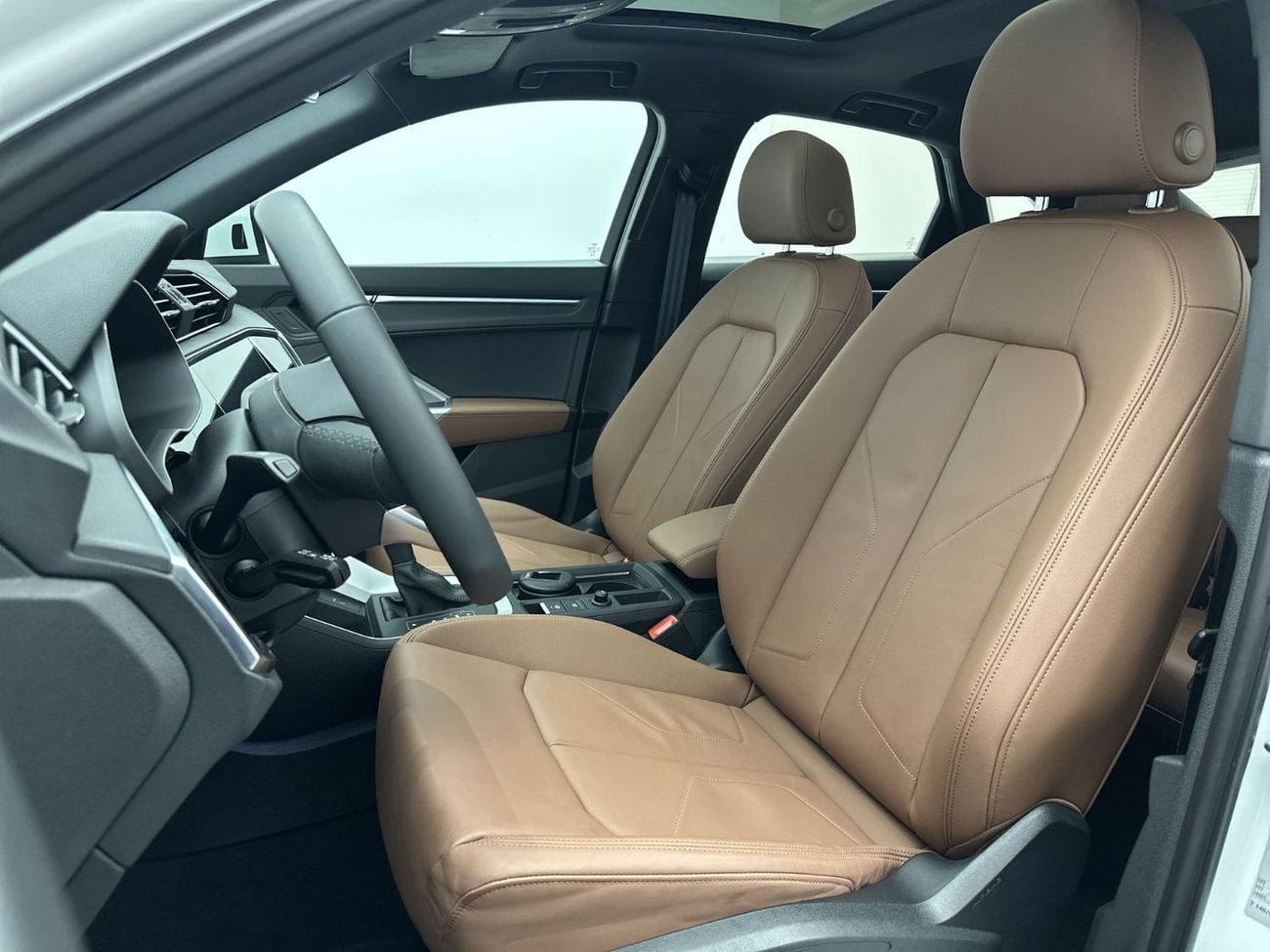 أودي Q3 40 TFSI quattro 2.0L Sportback (Ref# 50433)