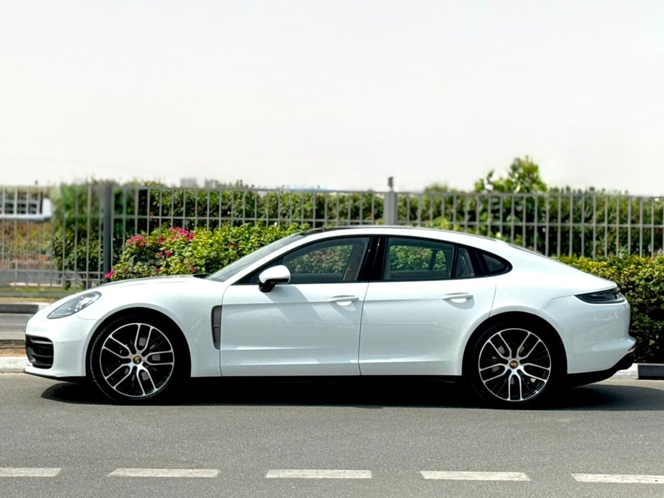 Porsche Panamera STD