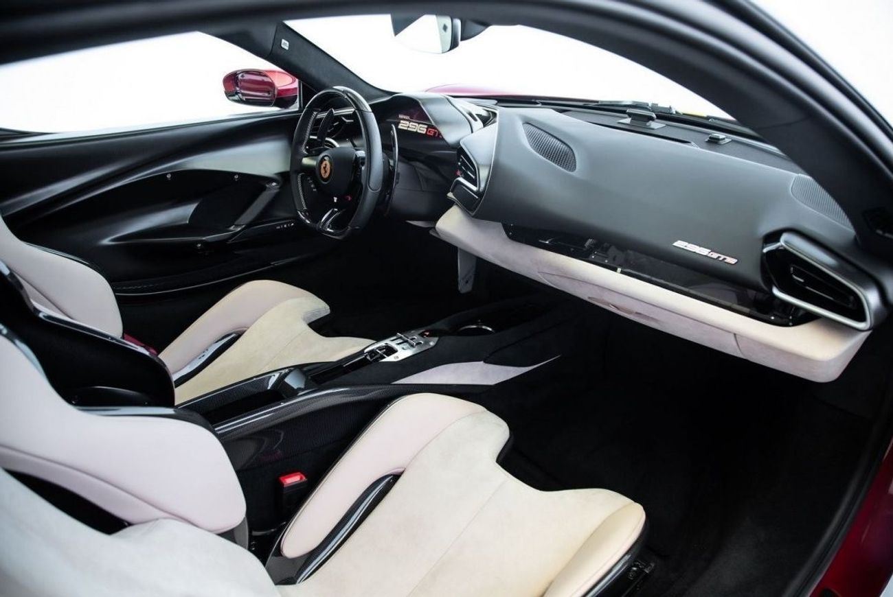 فيراري 296 GTB ASSETTO FIORANO