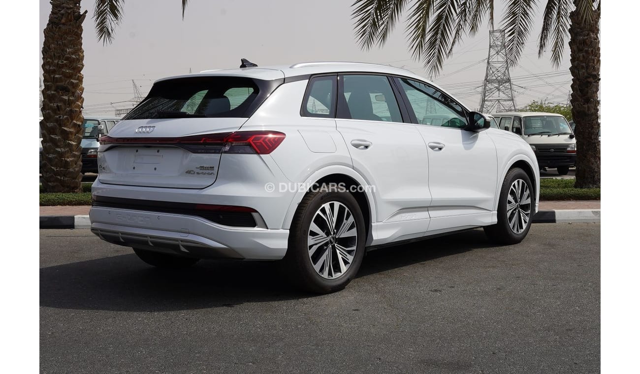 أودي اي ترون Q4 ,FWD, SUV /BRAND NEW/ 2022