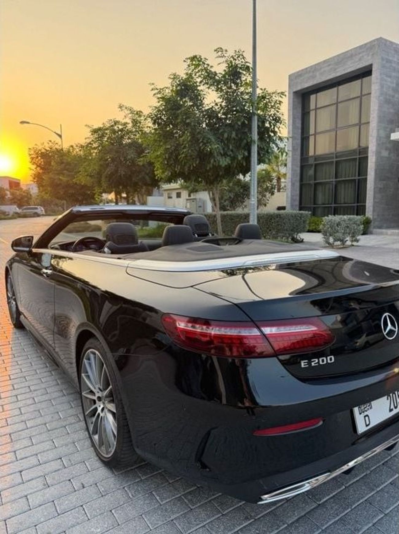 Mercedes-Benz E200 e200 convertible