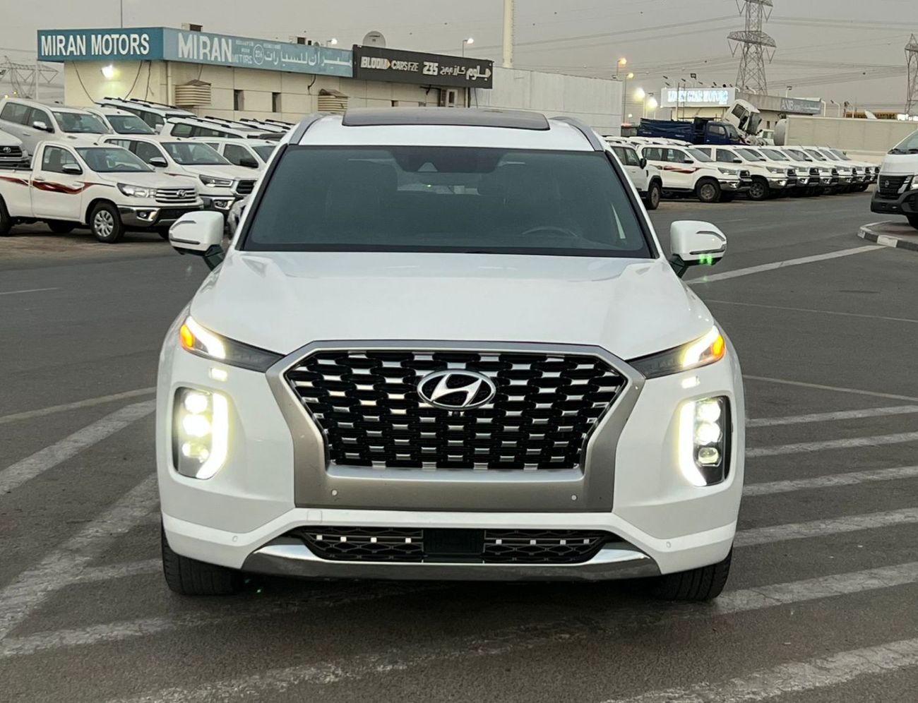 Hyundai Palisade 2021 Hyundai Palisade Calligraphy Edition Full Option Panoramic View - 360* 5 CAM - HUD - 3.8L - V6