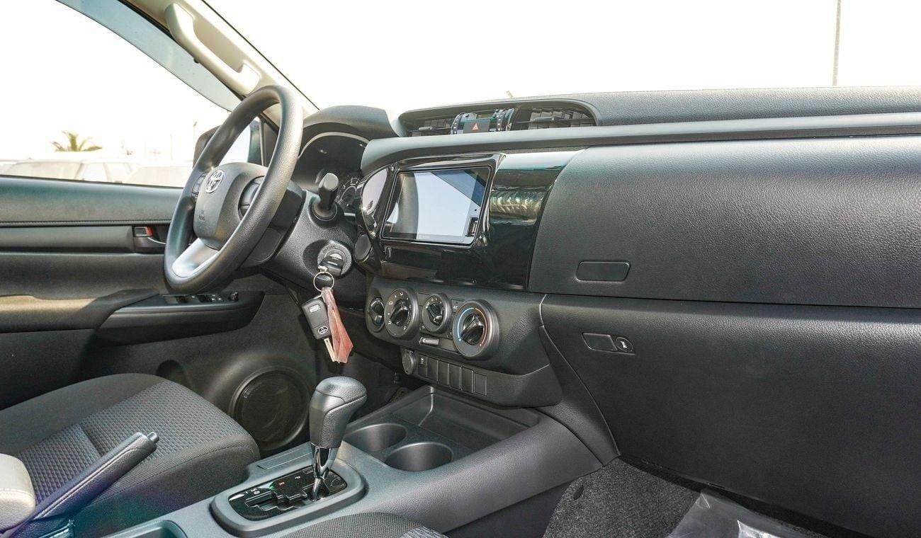 Toyota Hilux GL 2.4L Double Cab Utility