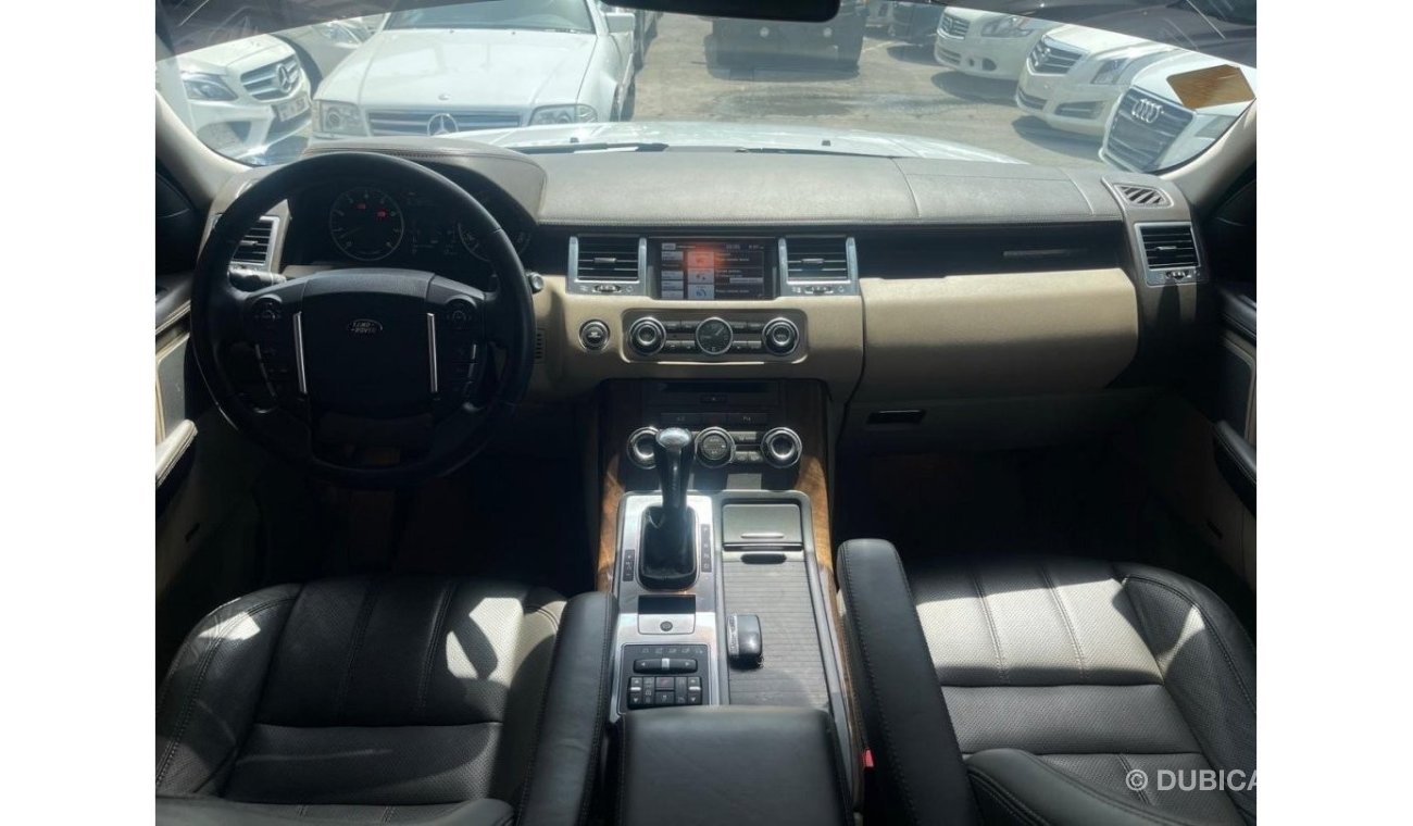 Land Rover Range Rover Sport HSE 2012 model, Gulf, 8 cylinders, automatic transmission, no super, full option, odometer 188000