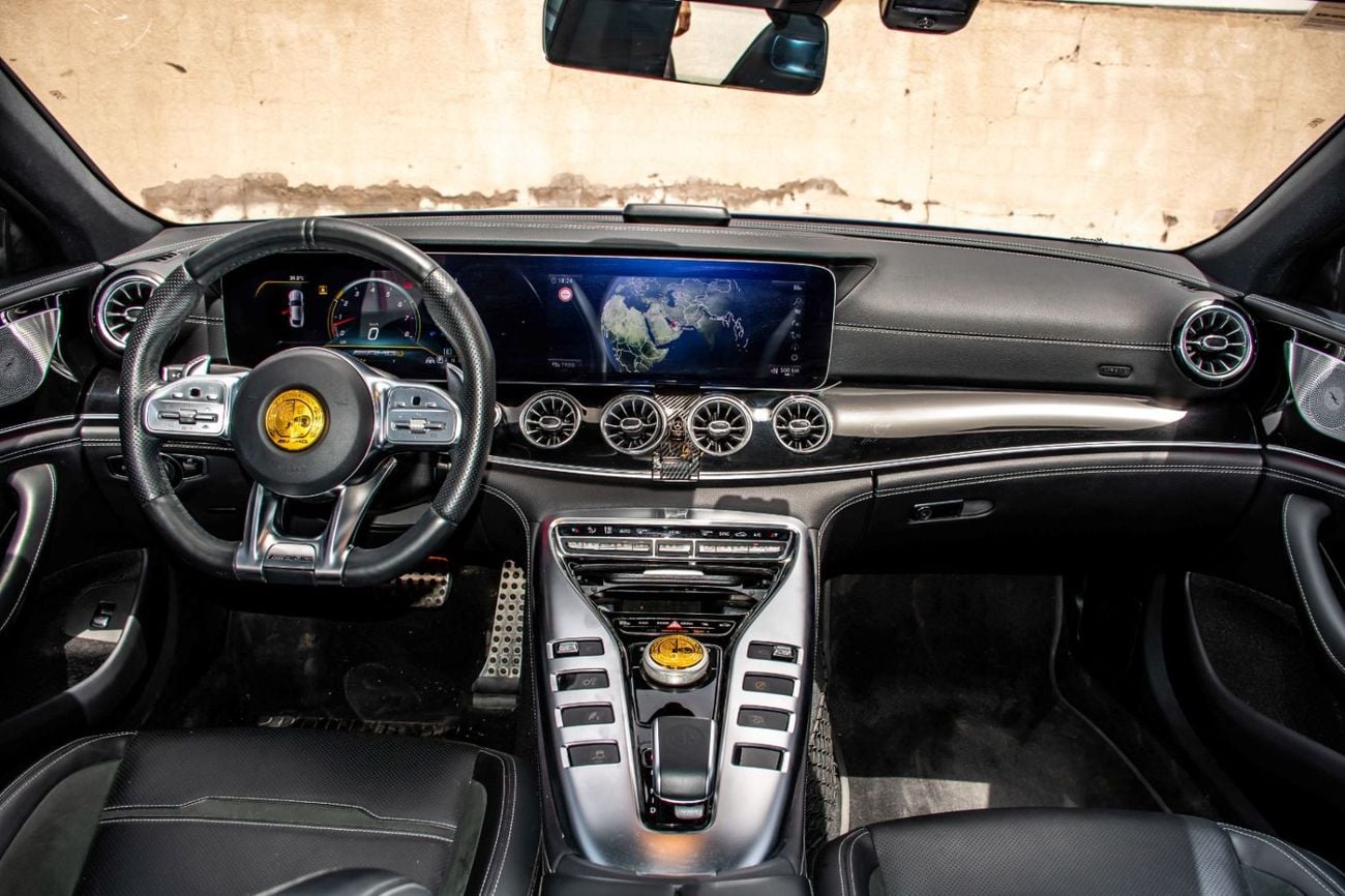 مرسيدس بنز AMG GT 43