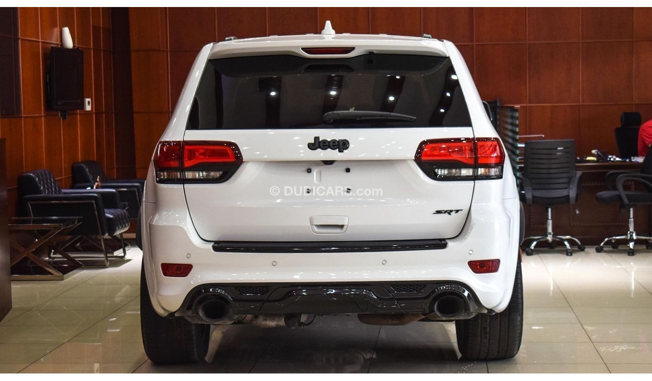 Jeep Grand Cherokee SRT