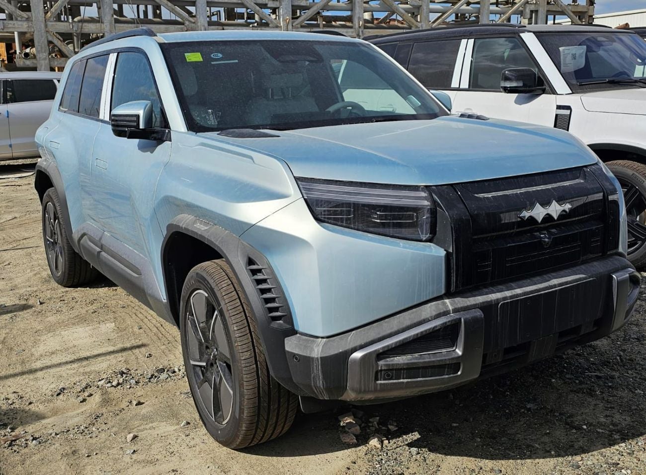 بي واي دي Leopard 3 TITANIUM 501KM AWD