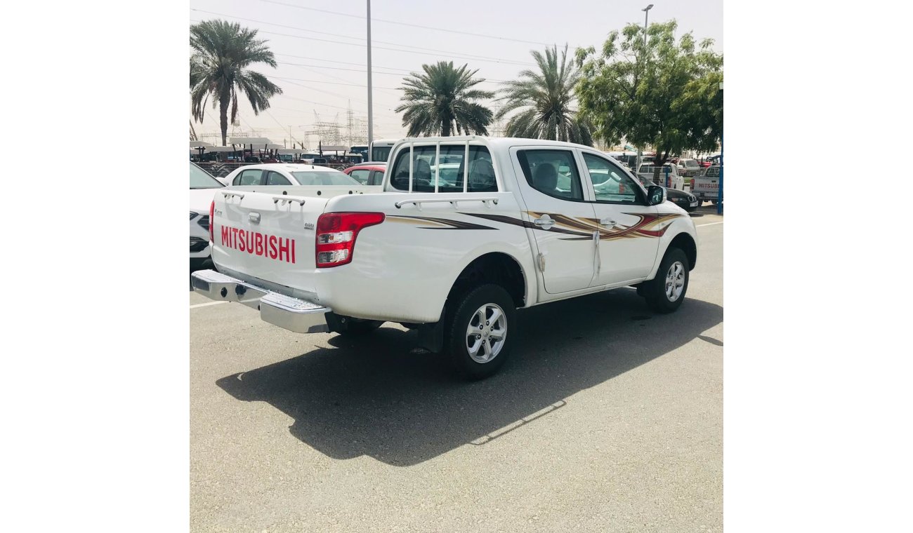 Mitsubishi L200 - 4WD - DIESEL - DOUBLE CABIN - 2.5L - ALLOY WHEEL - PACKAGE CHROME