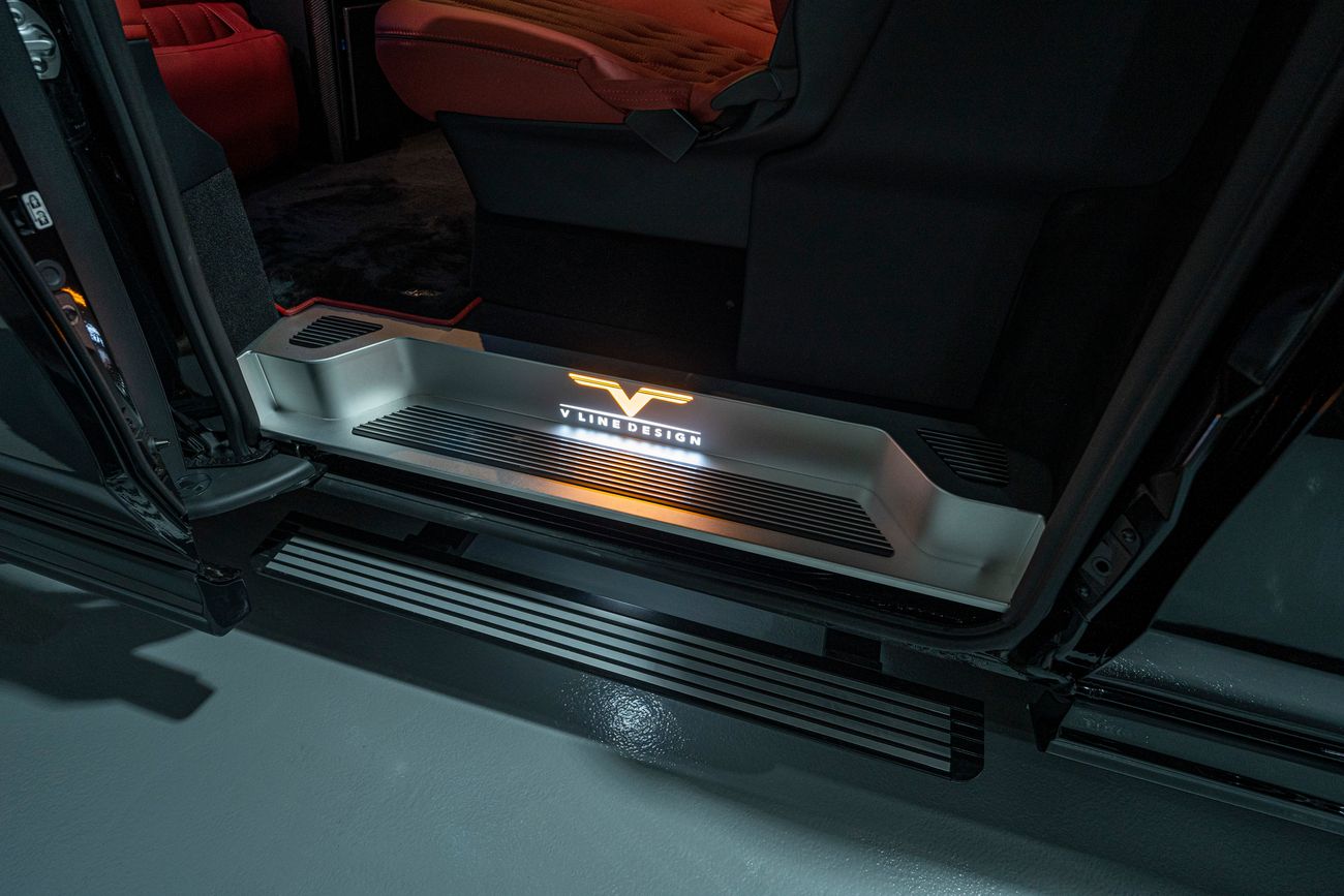 Mercedes-Benz V 250 2023 VIP MERCEDES GCC V250 - 2 Years Warranty by VLINE Design Factory DUBAI (5479)