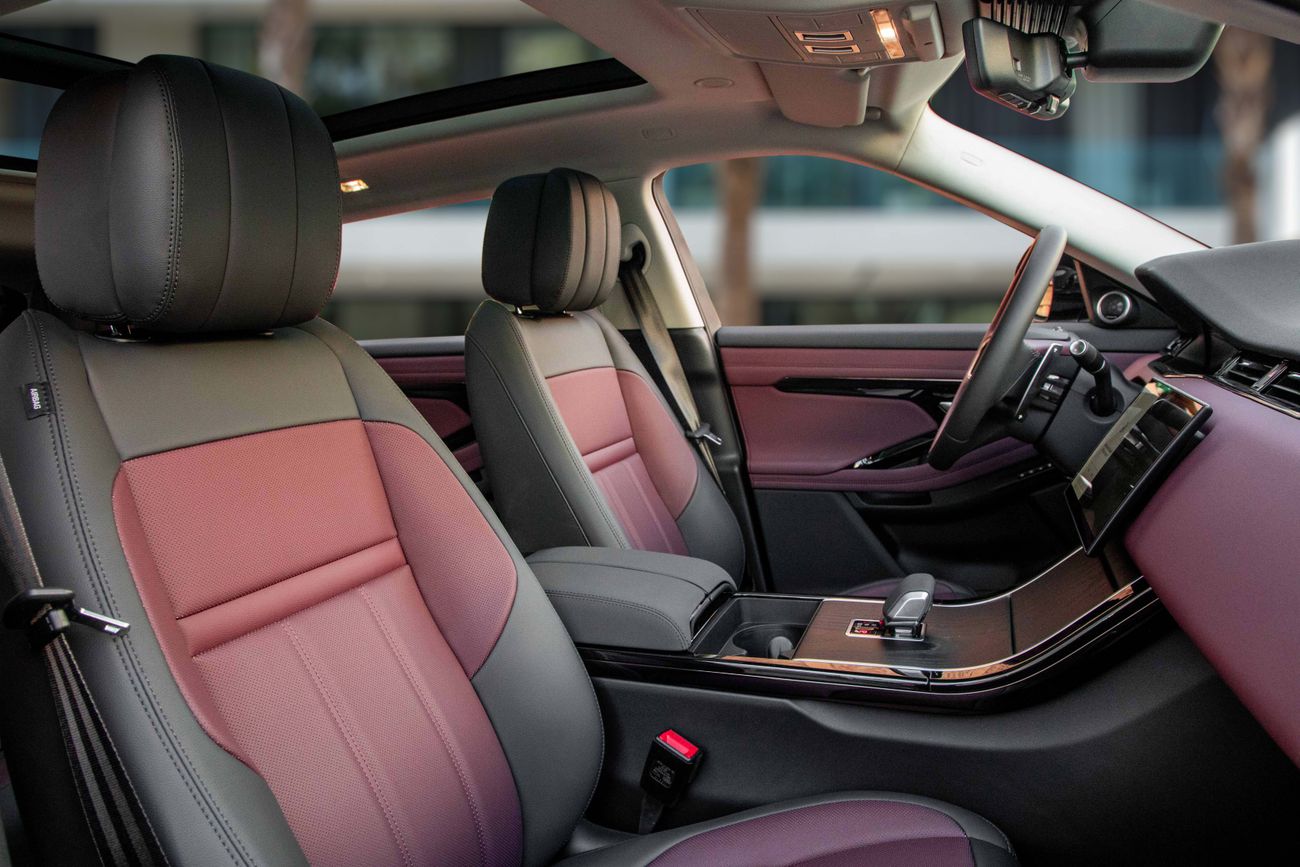 لاند روفر رانج روفر إيفوك Range Rover Evoque | 3,467 P.M | 0% Downpayment | Range Rover Evoque Dynamic