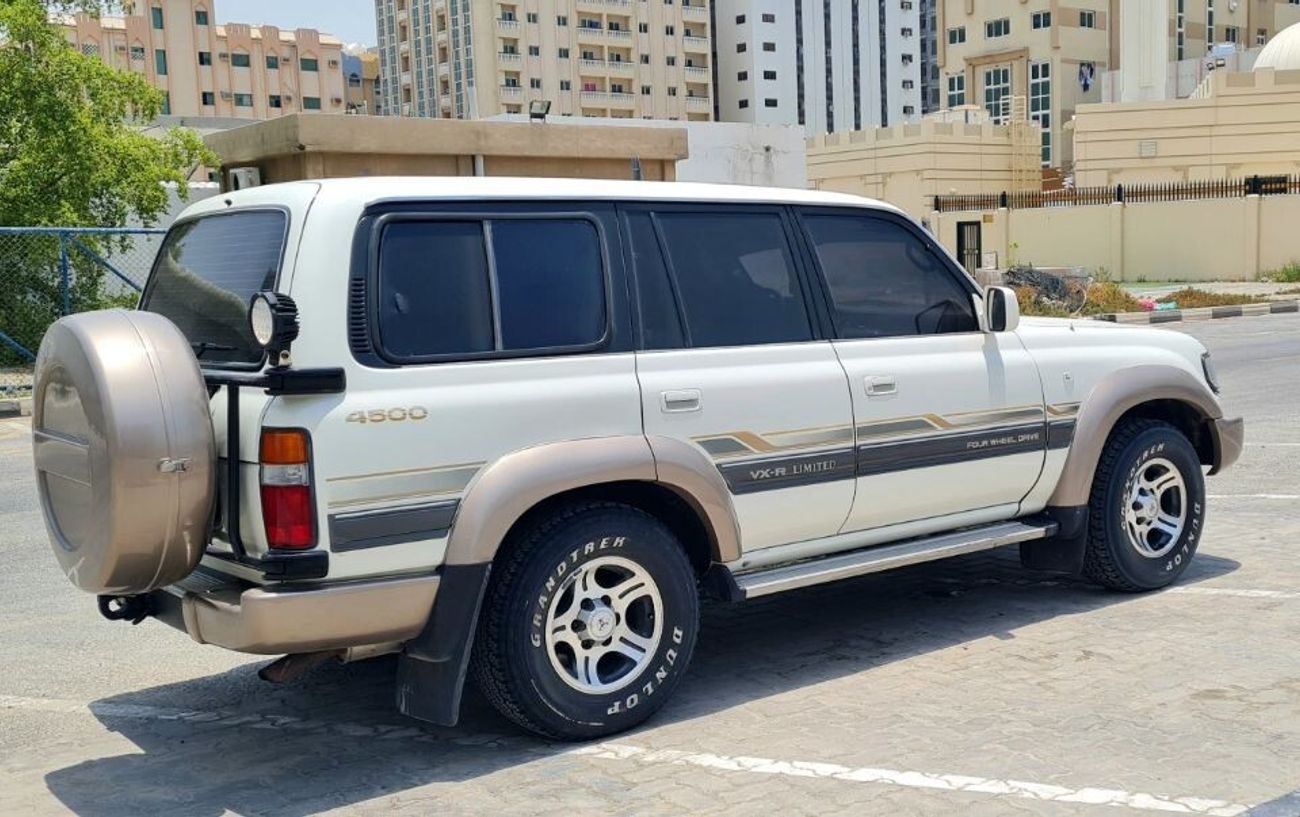 Toyota Land Cruiser TOYOTA LAND CRUISER VXR LIMITED GCC 1997