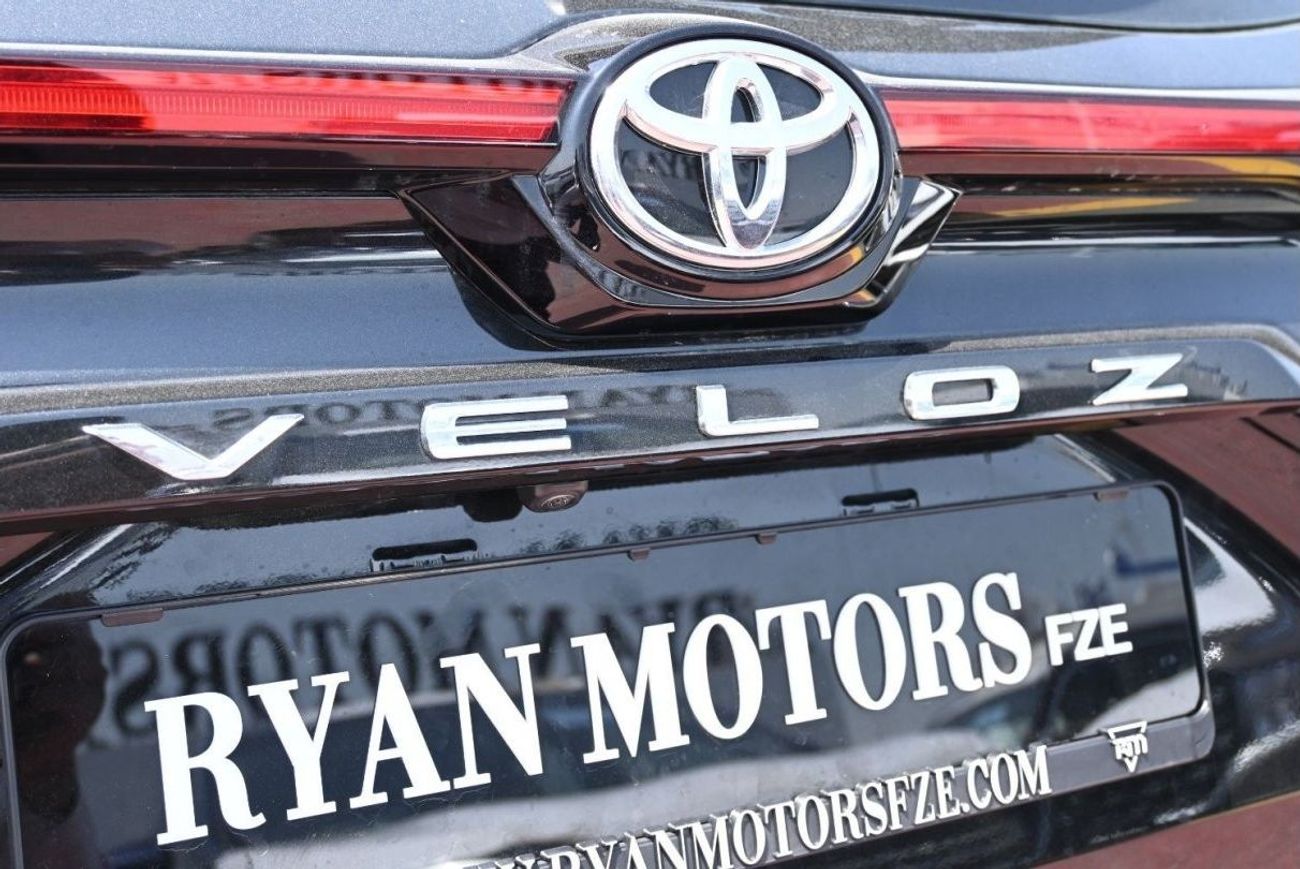 Toyota Veloz Toyota VELOZ 1.5L Petrol, FWD, SUV, 5 Doors, Push Start, Rear Parking Sensors, 7 Seater, Rear Camera