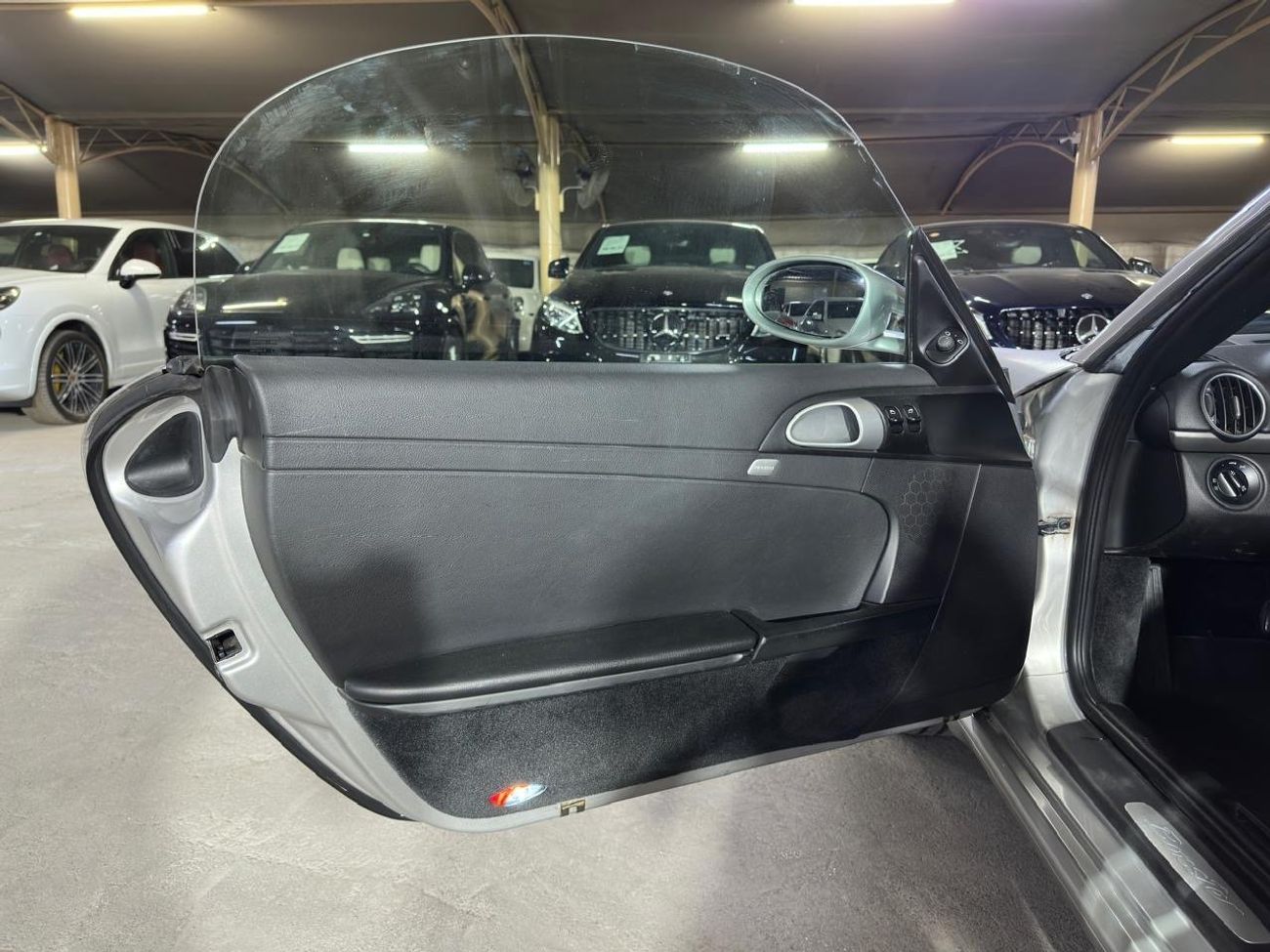 Porsche 718 Boxster PORSCHE BOXSTER 2008 | SPORTS STEERING | BLACK LEATHER / ALCANTARA SEATS | 18 INCH WHEELS