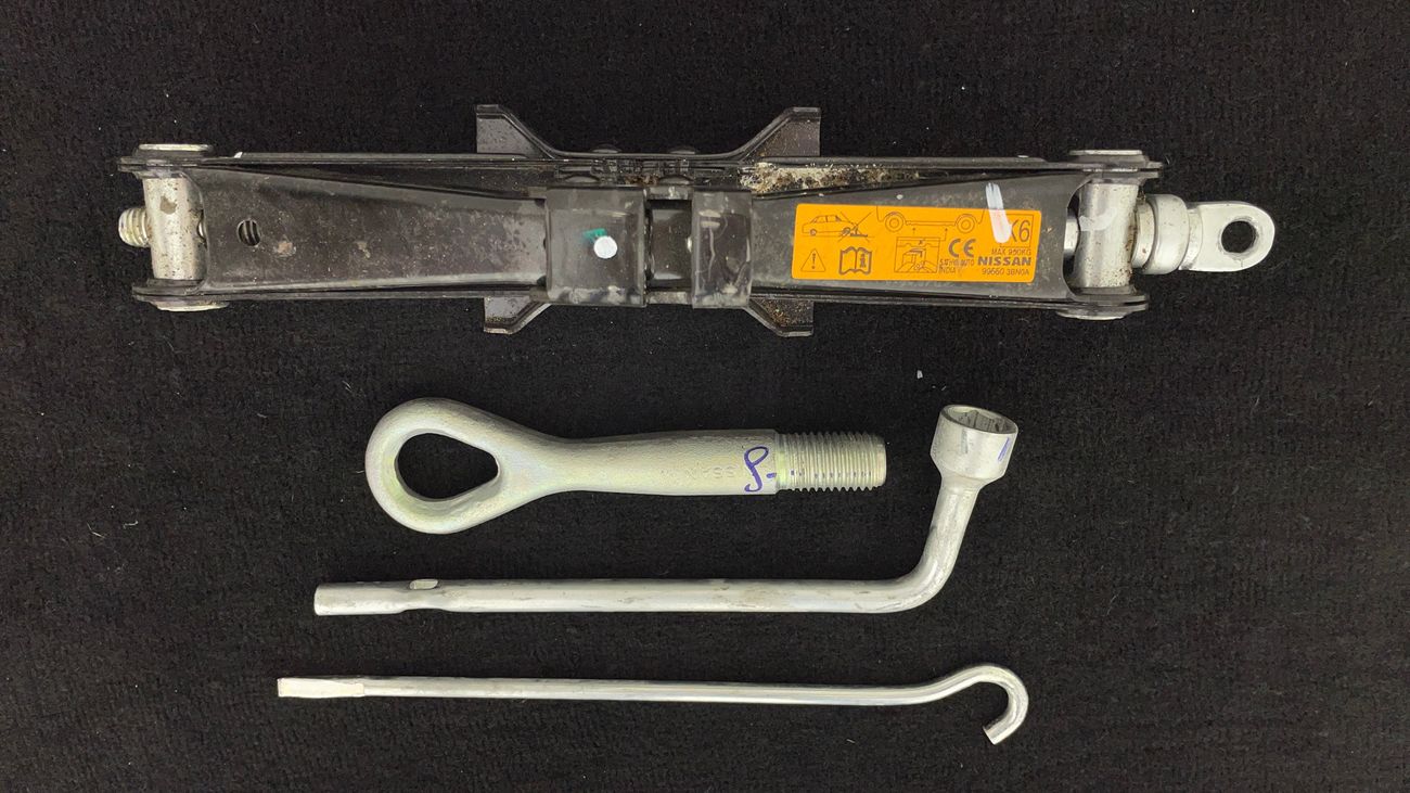 Nissan Sunny SV 1.5 | Zero Down Payment | Free Home Test Drive