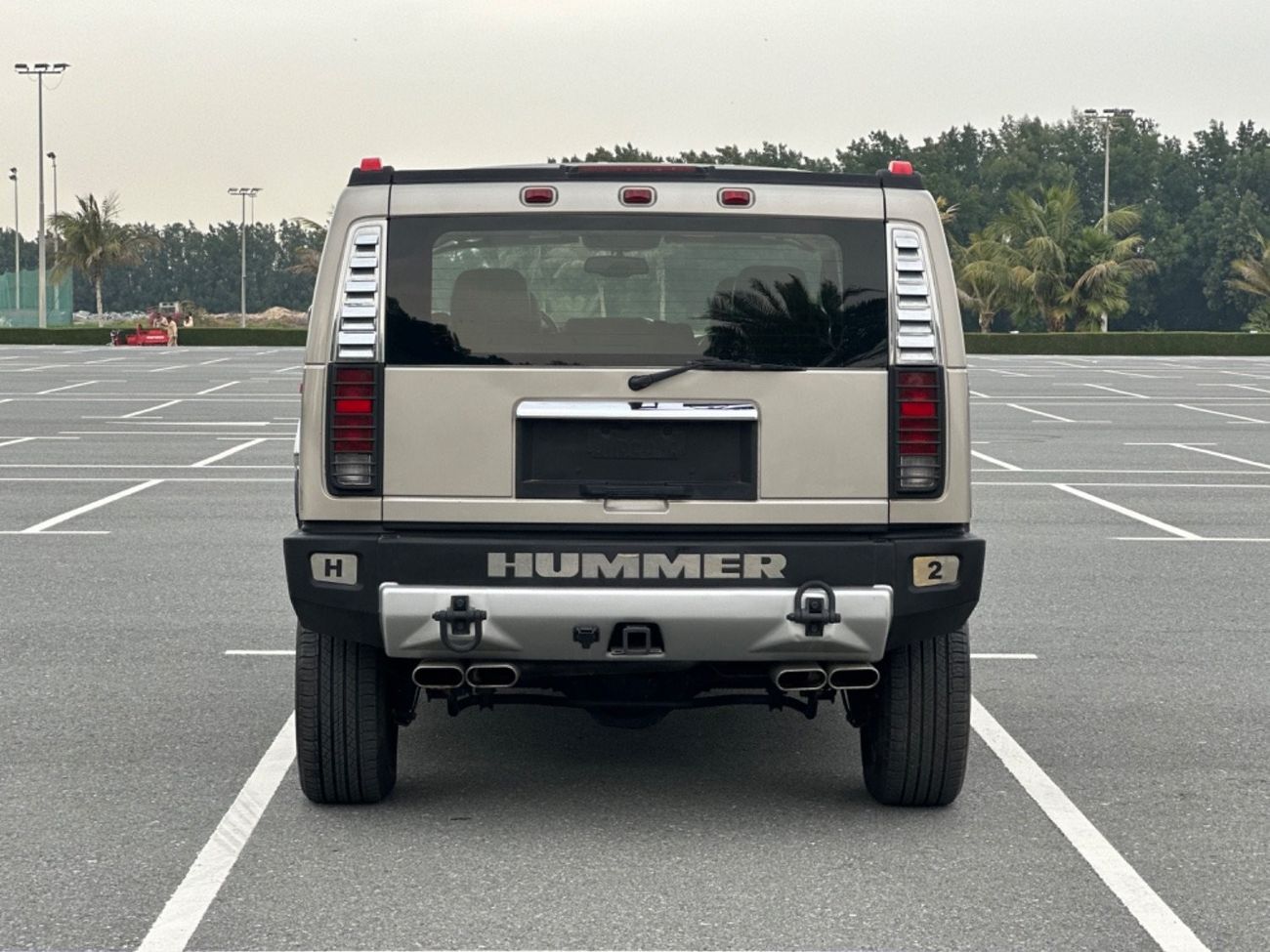Hummer H2 MODEL 2005 car perfect condition inside and outside full option sun roof leather seats