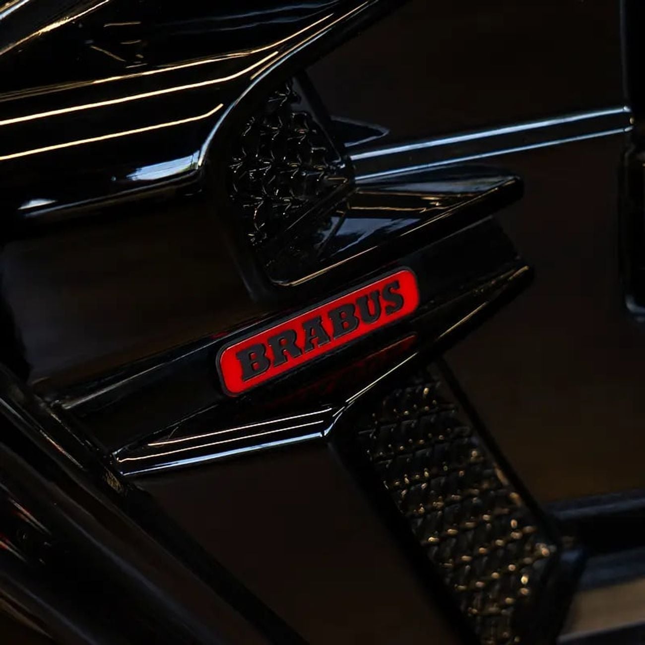 مرسيدس بنز G 63 AMG 9,272 pm • 0% Downpayment • Mercedes G63 AMG Brabus Kit • 1 Year Warranty