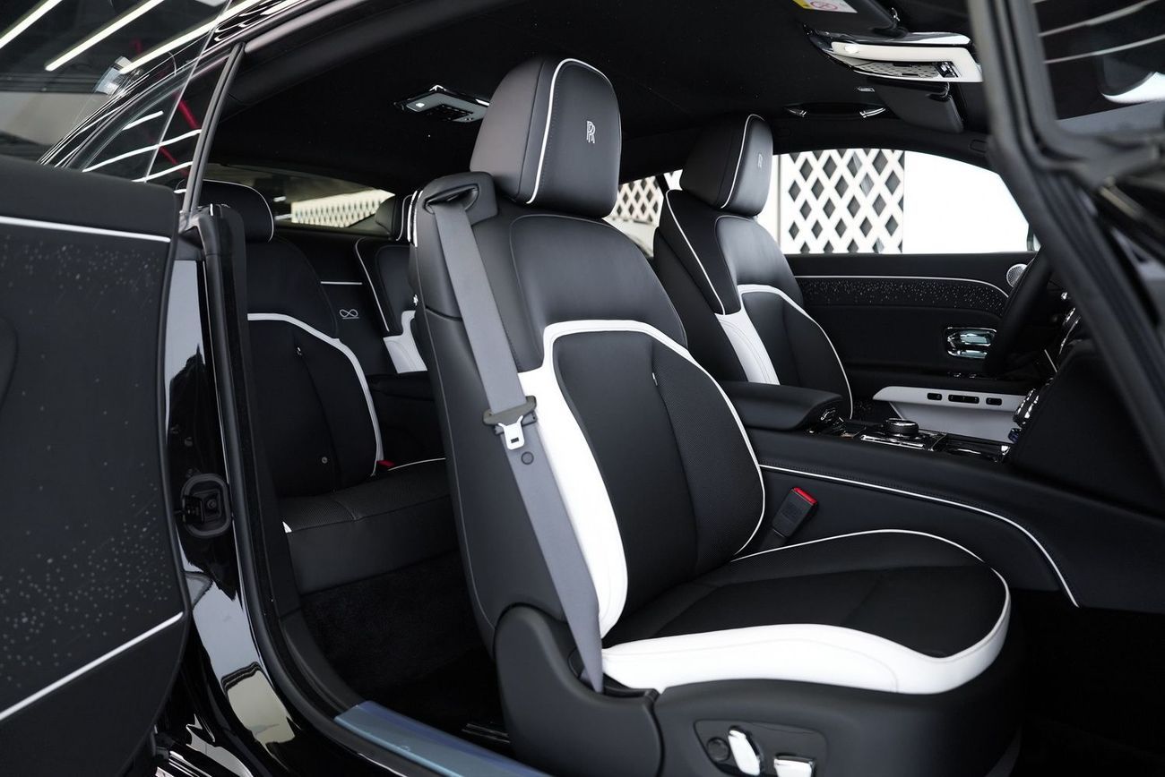 Rolls-Royce Spectre Coupe BLACK BADGE