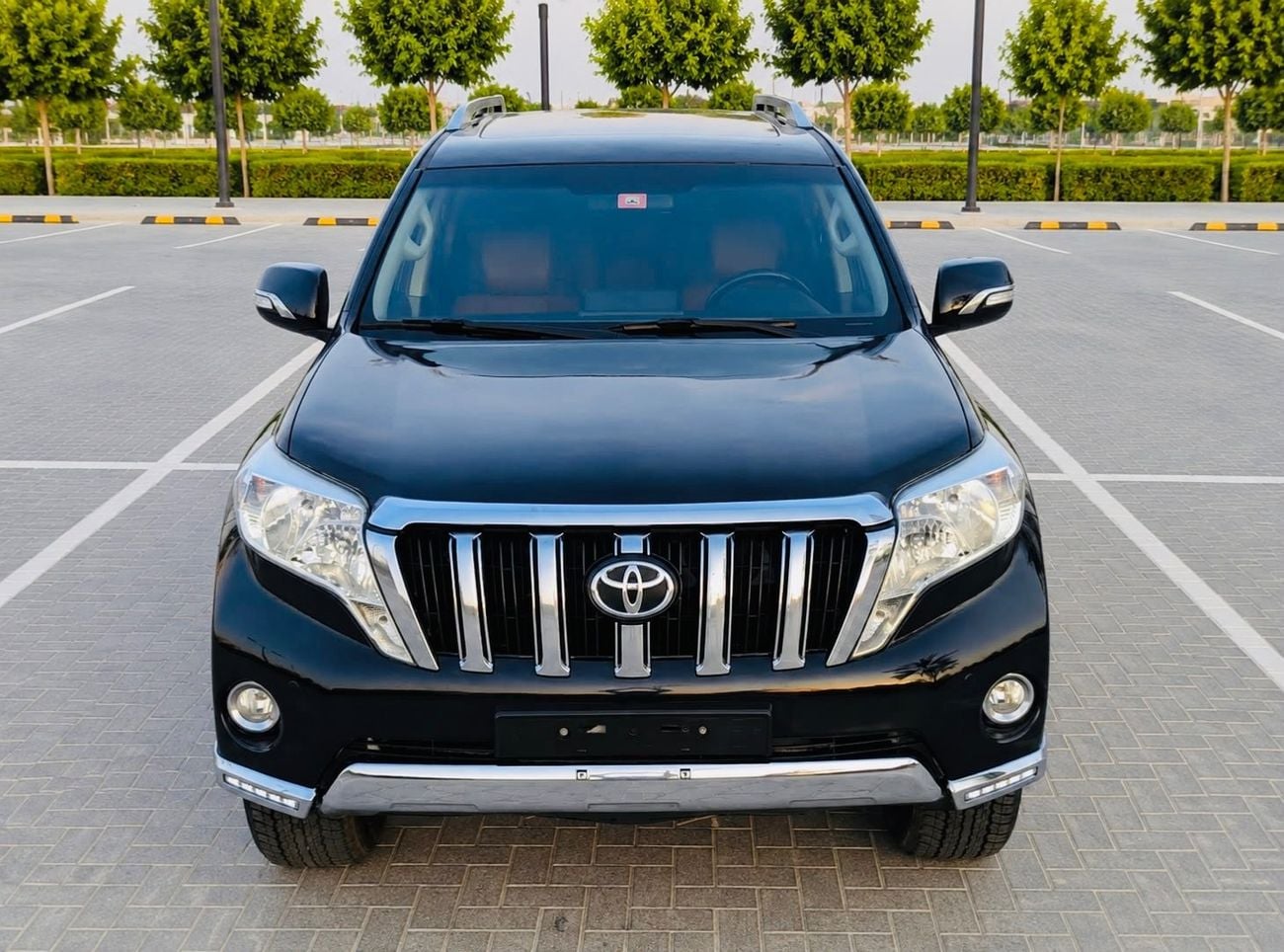 Toyota Prado VXR 2017 full option 2.7 V4