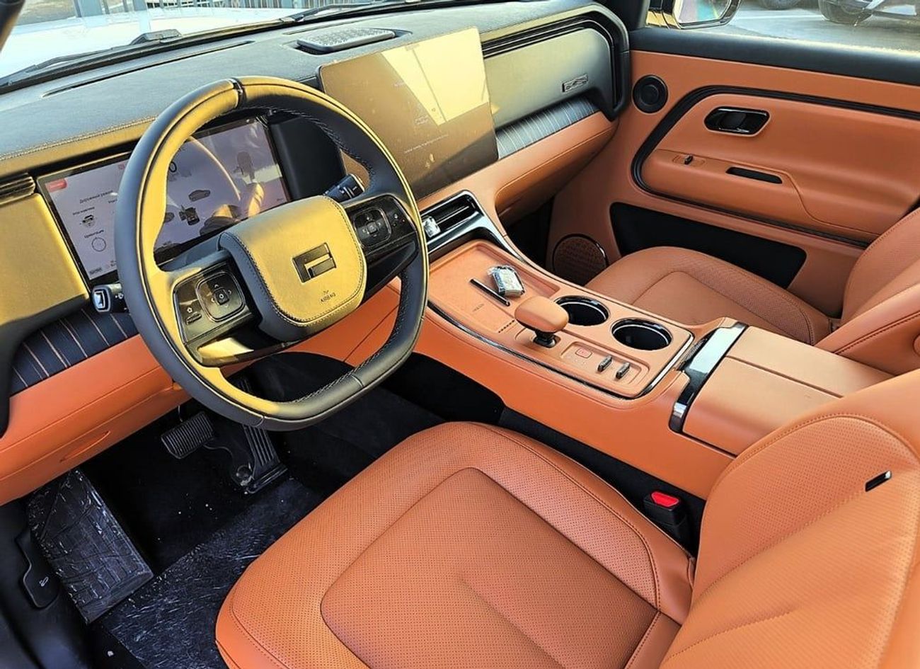 روكس أداماس (EXPORT ONLY) ROX Adamas vip 6 seats (EREV)  A/T 4*4 SUV  black color 2026 model