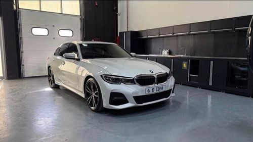 BMW 330i M SPORT