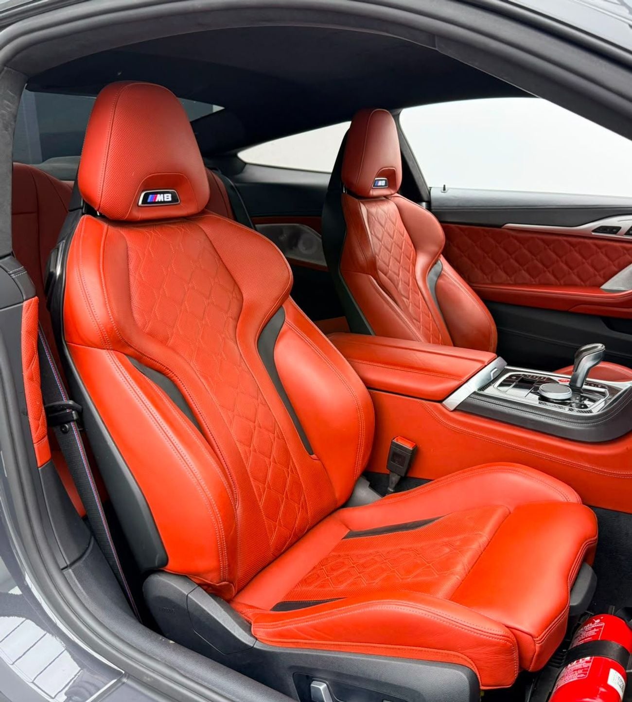 BMW M8 M COMPETITION 2020 BMW M8 Competition, Warranty, Full Service History, Fully Loaded, Excellent condition, GCC