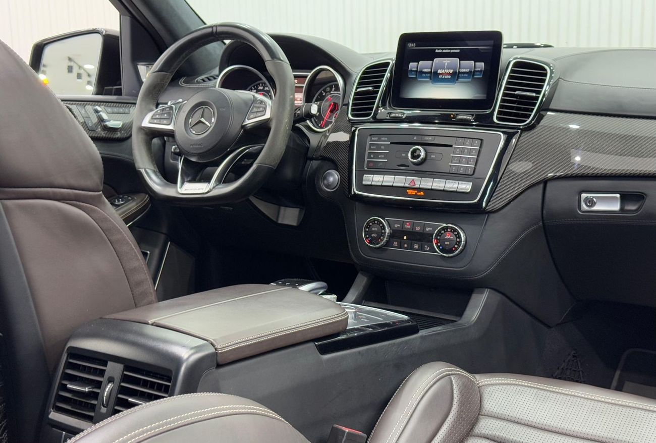 Mercedes-Benz GLS 63 AMG Std 5.5L 2016 Mercedes Benz GLS63 AMG 4MATIC, Full Service History, Fully Loaded, 7 Seater, GCC