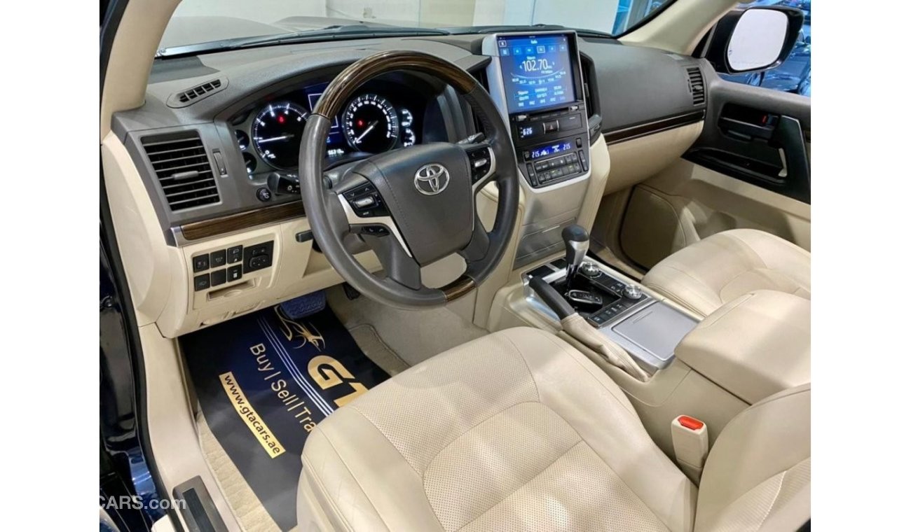 تويوتا لاند كروزر 2019 Toyota Land Cruiser V8 GXR Grand Touring, Toyota Warranty + Service Contract, Low KMs, GCC