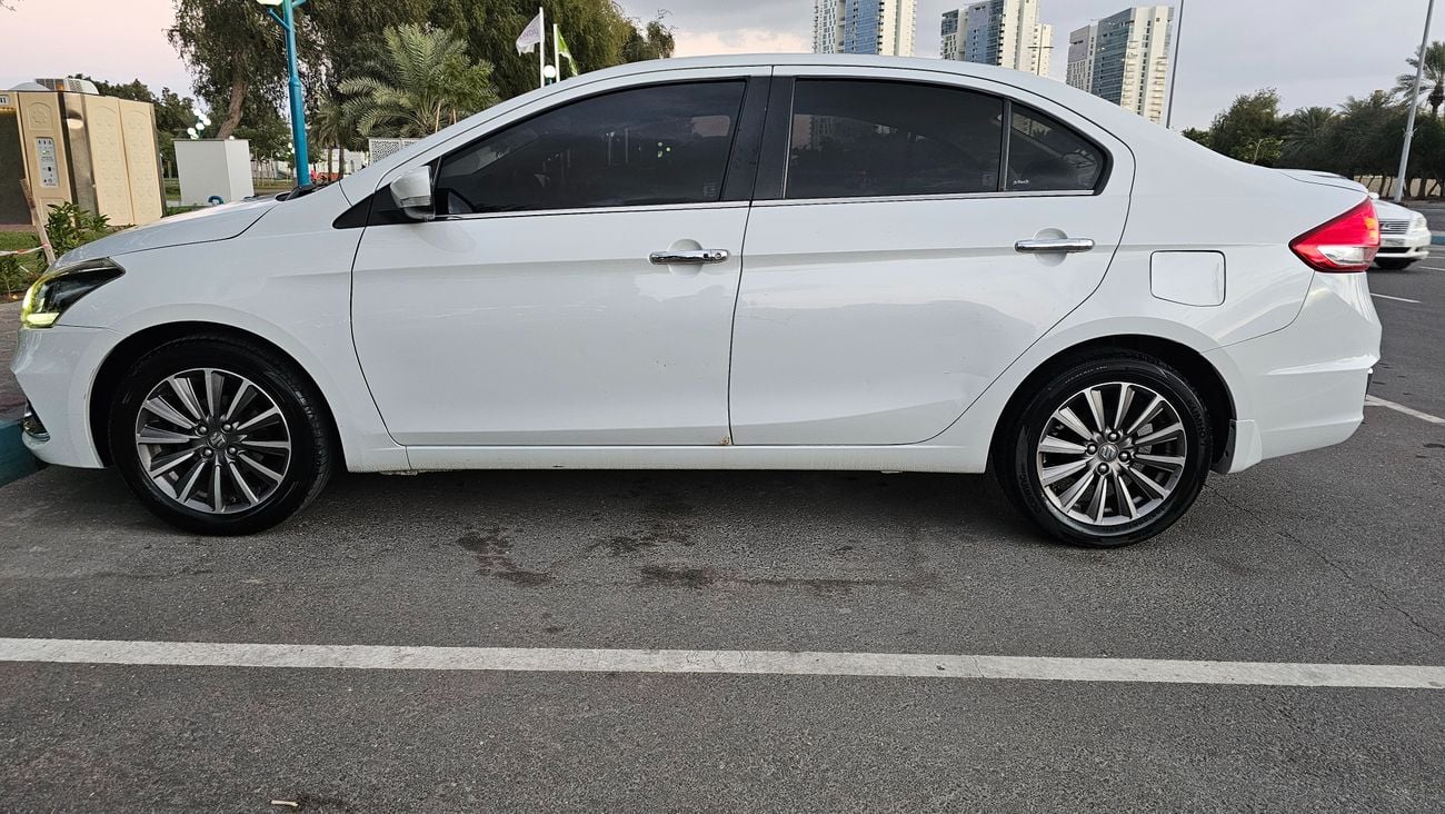 سوزوكي سياز 1.5L GLX