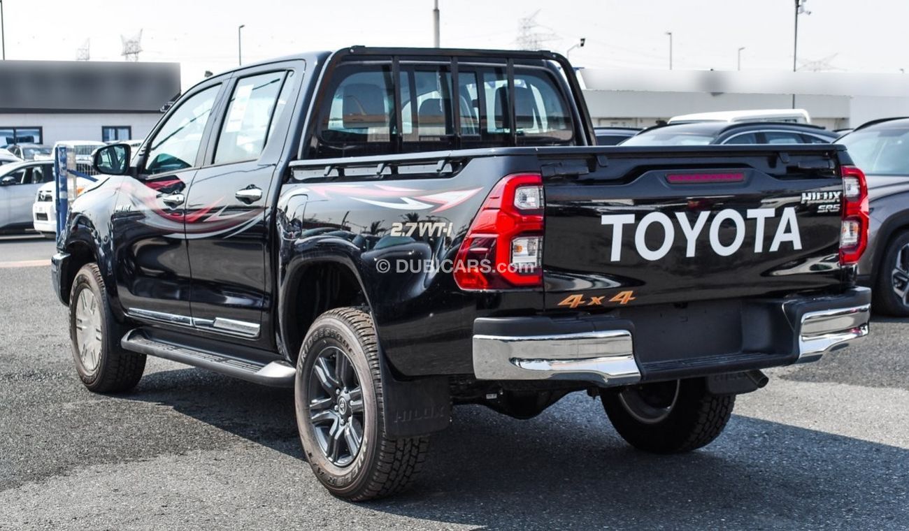 تويوتا هيلوكس SR5 2.7L