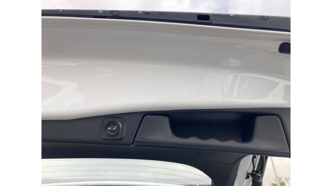 تويوتا راف ٤ TOYOTA RAV3 HYBRID 2.5 MY2023