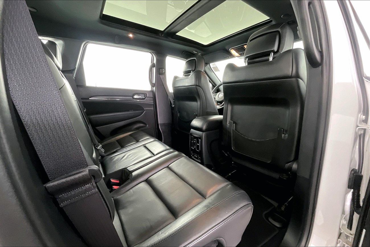 Jeep Grand Cherokee Overland S | Guaranteed Warranty | 0 Down Payment