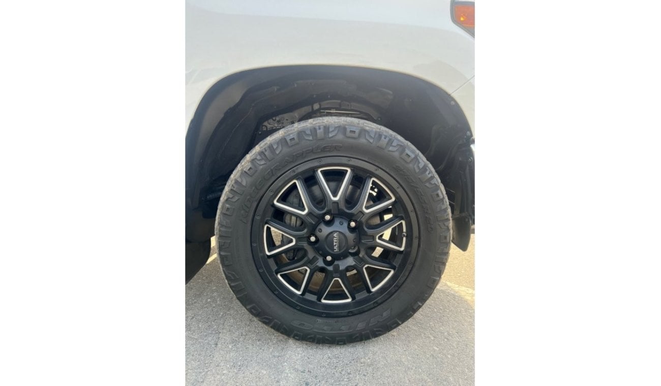 Toyota Tundra 2019 CREWMAX 4 Door V8 USA IMPORTED