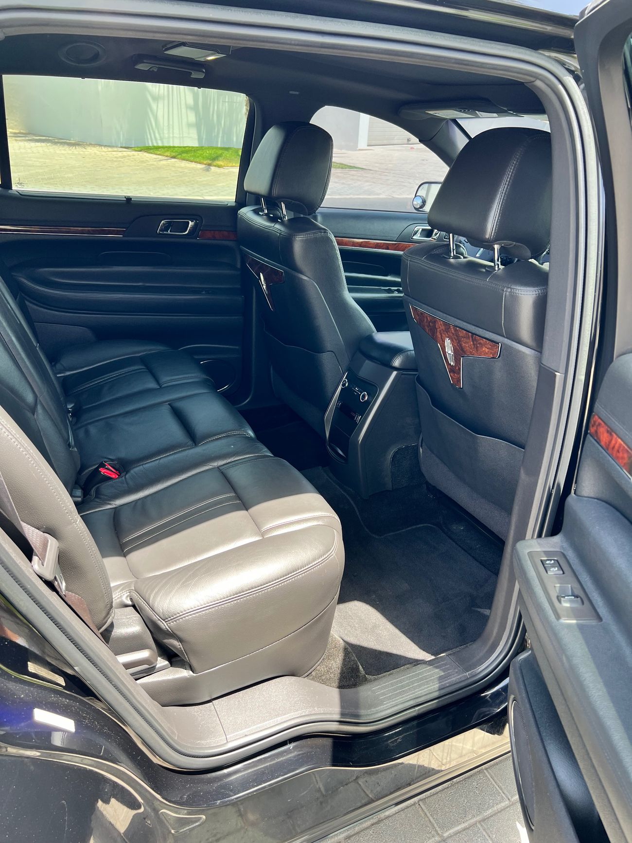 لينكولن MKT Livery