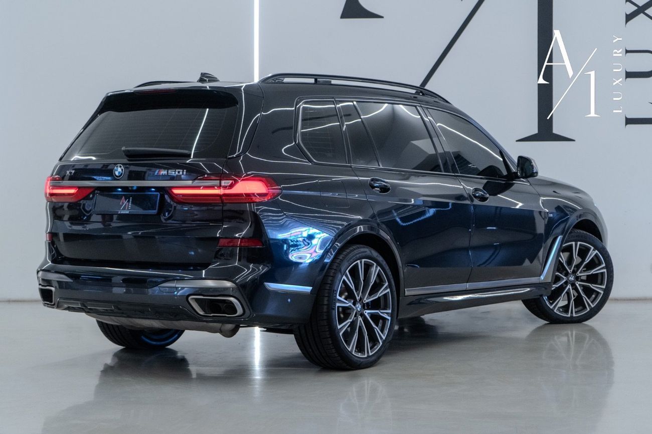 بي أم دبليو X7 M50i 4.4L (530 HP) 2022 BMW X7, Comes with Warranty, Service Contract Full Service History, GCC Spec