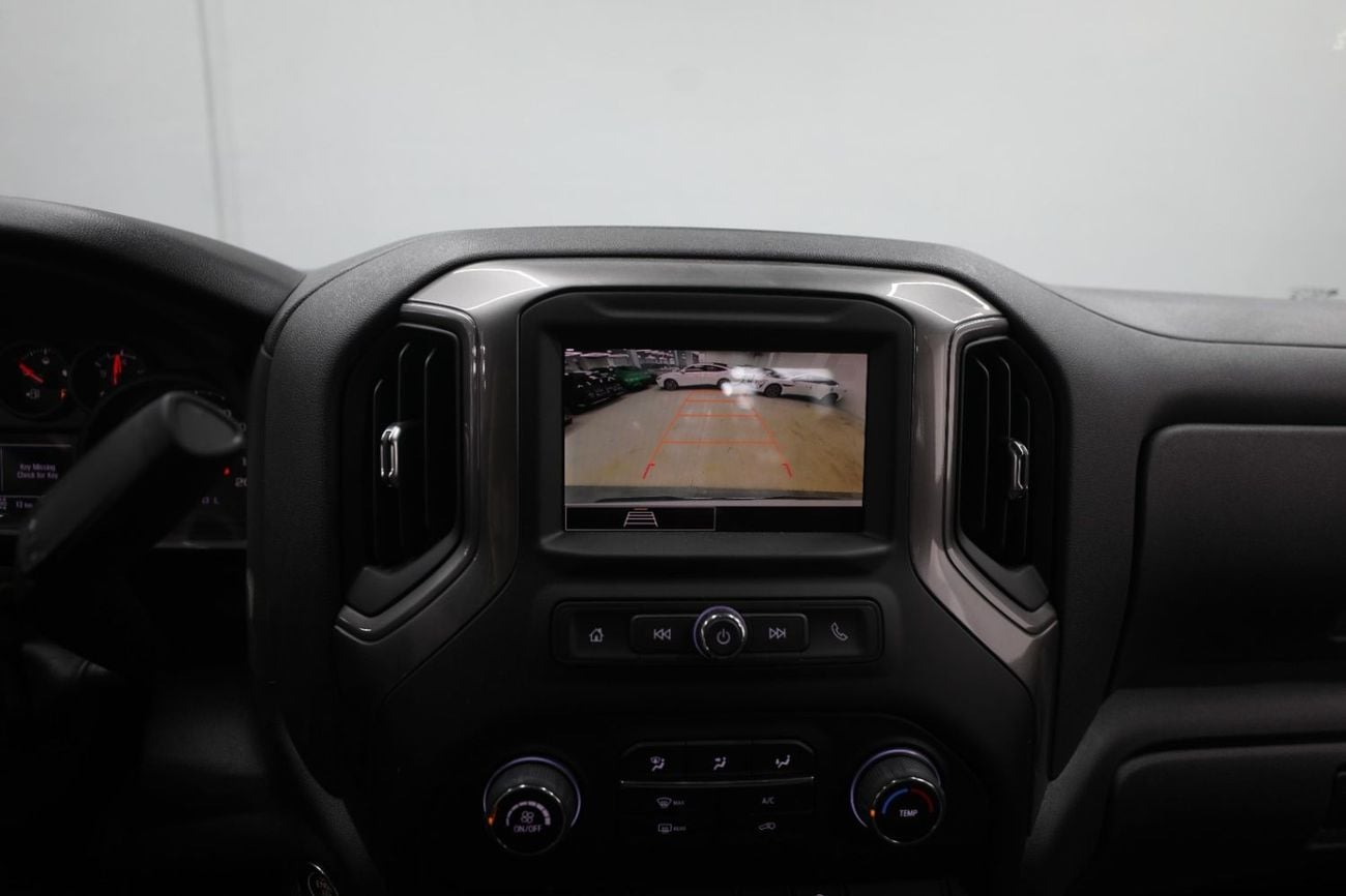 Chevrolet Silverado V8 5.3L 355 Hp 4X4 | GCC | Brand New | AED 3,550 monthly with 0% Down-Payment | Under Warranty | Ref