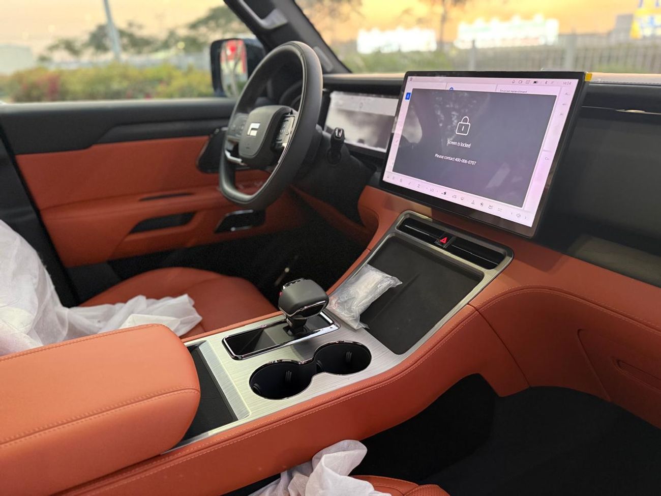 ROX 01 NEW ARRIVAL ROX 01 / 2026 / 7 SEATS / LONG RANGE / WITH WARRANTY EVS 5 YEARS WITH SERVICE CONTRACT