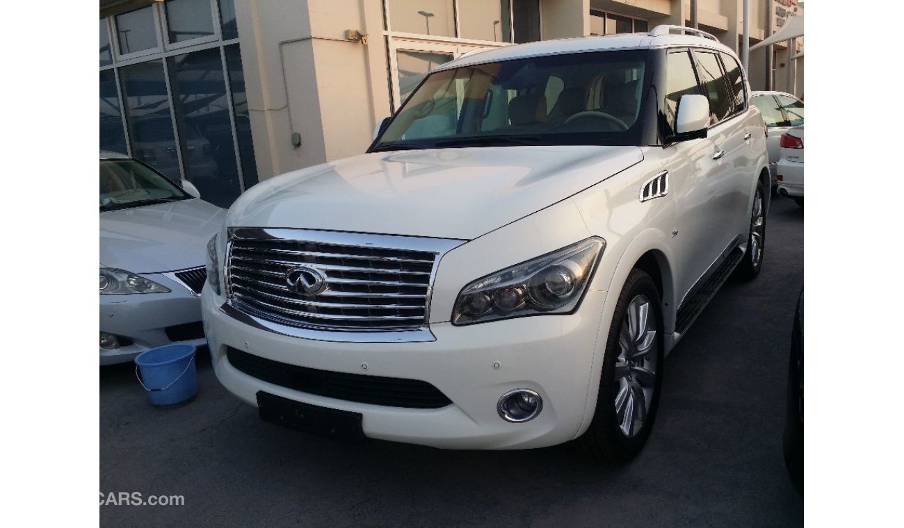 Infiniti QX80