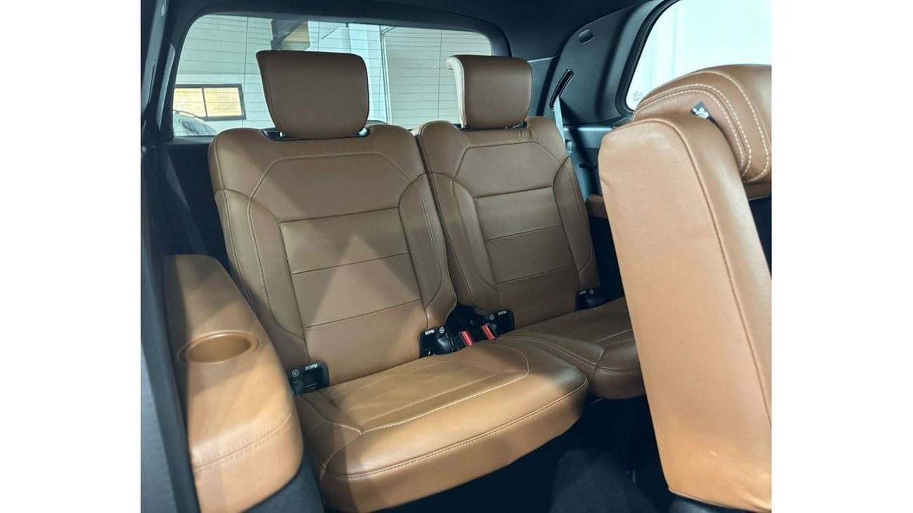 Mercedes-Benz GLS 500 Std 2016 Mercedes Benz GLS500 AMG 4MATIC, Full Service History, Fully Loaded, GCC