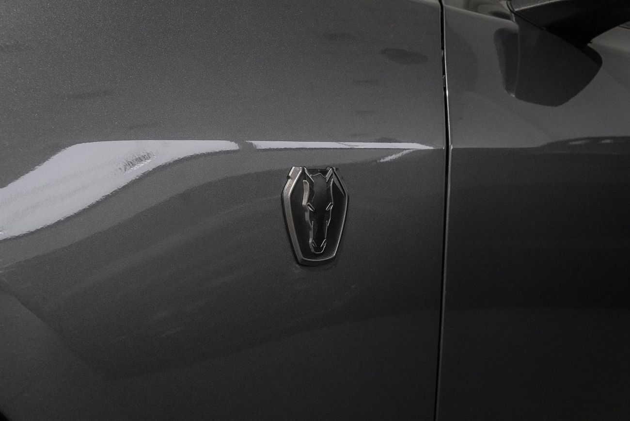 فورد موستانج DARK HORSE 5.0 (500HP) A/T