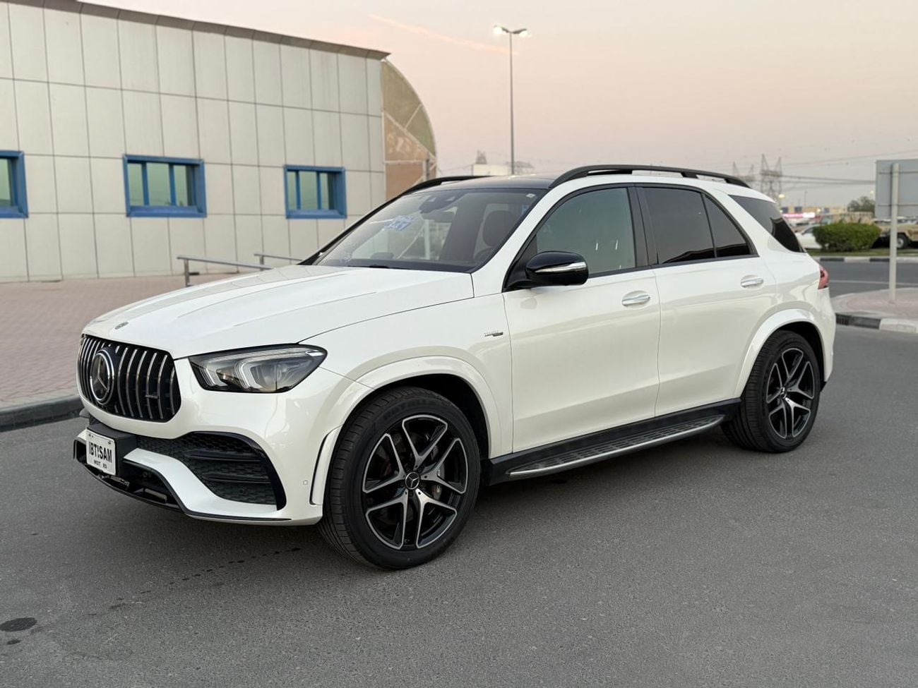 مرسيدس بنز GLE 53 Mercedes GLE 53 AMG Full Option