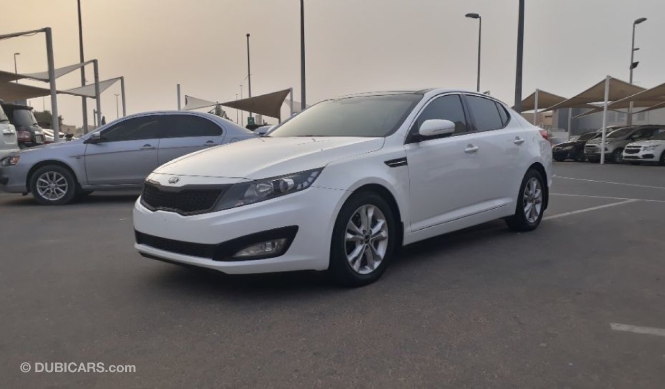 Kia Optima السيارة نظيفه جدا بحاله ممتازه بدون حوادث ضمان شاسيه جير ماكينه