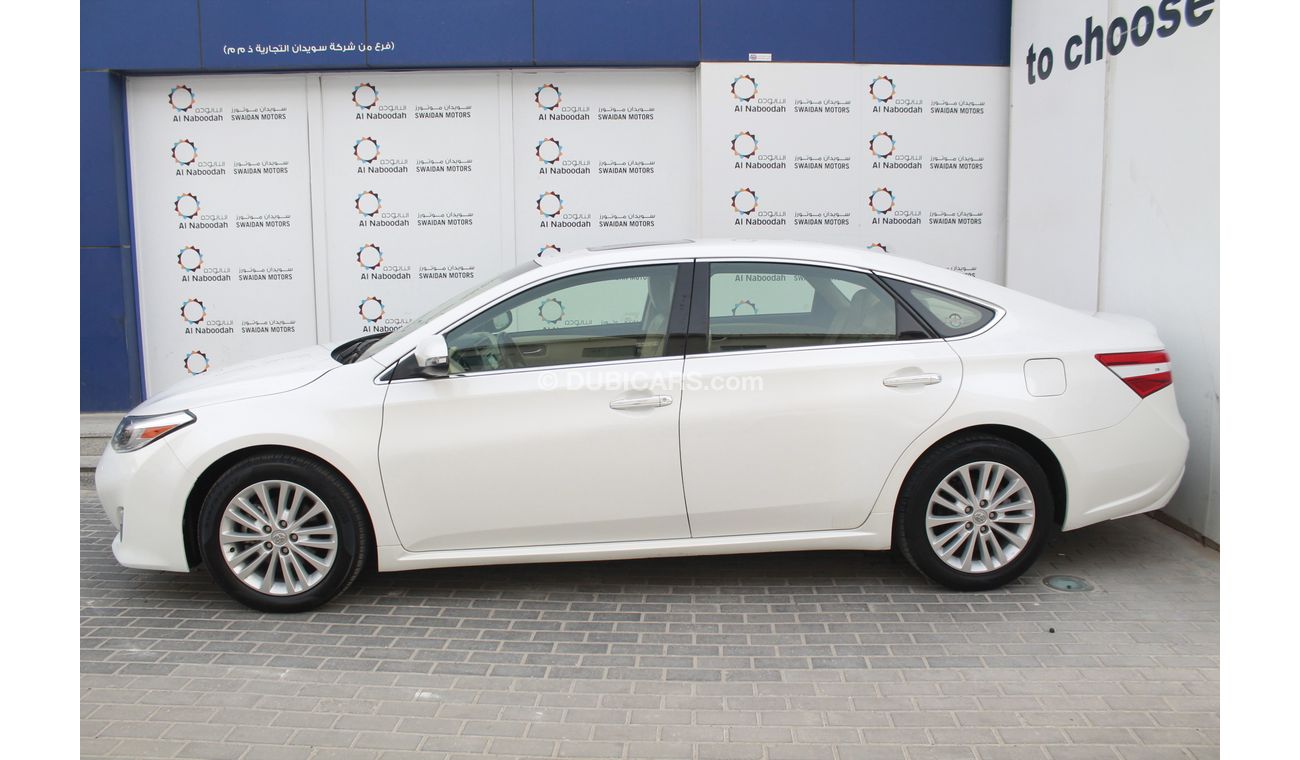 تويوتا افالون 3.5L V6 SE+ 2015 WITH NAVIGATION CAMERA SENSOR
