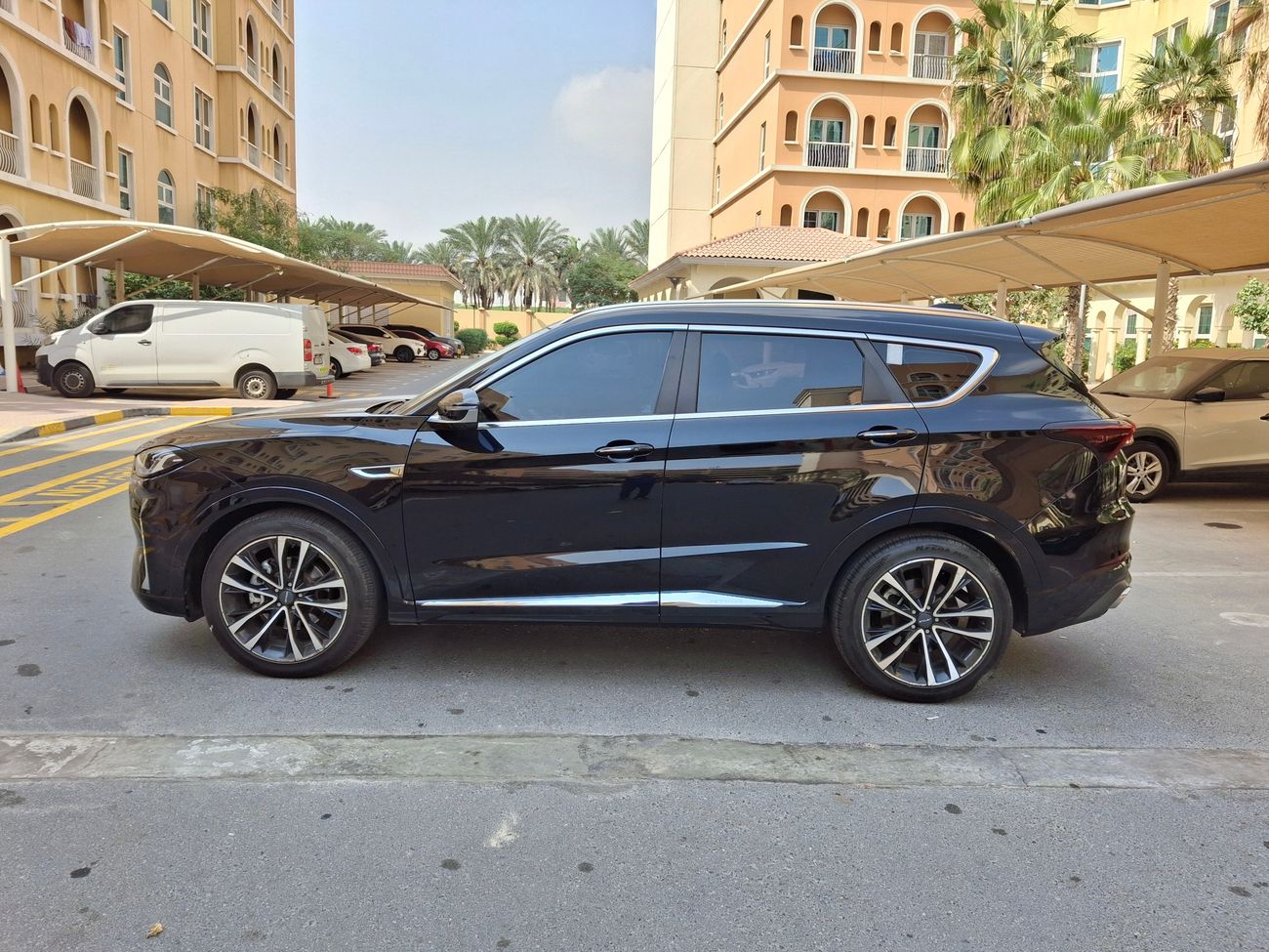 Jetour X70 Plus Luxury 1.6T LUXURY 1.6 | Zero Down Payment | Home Test Drive