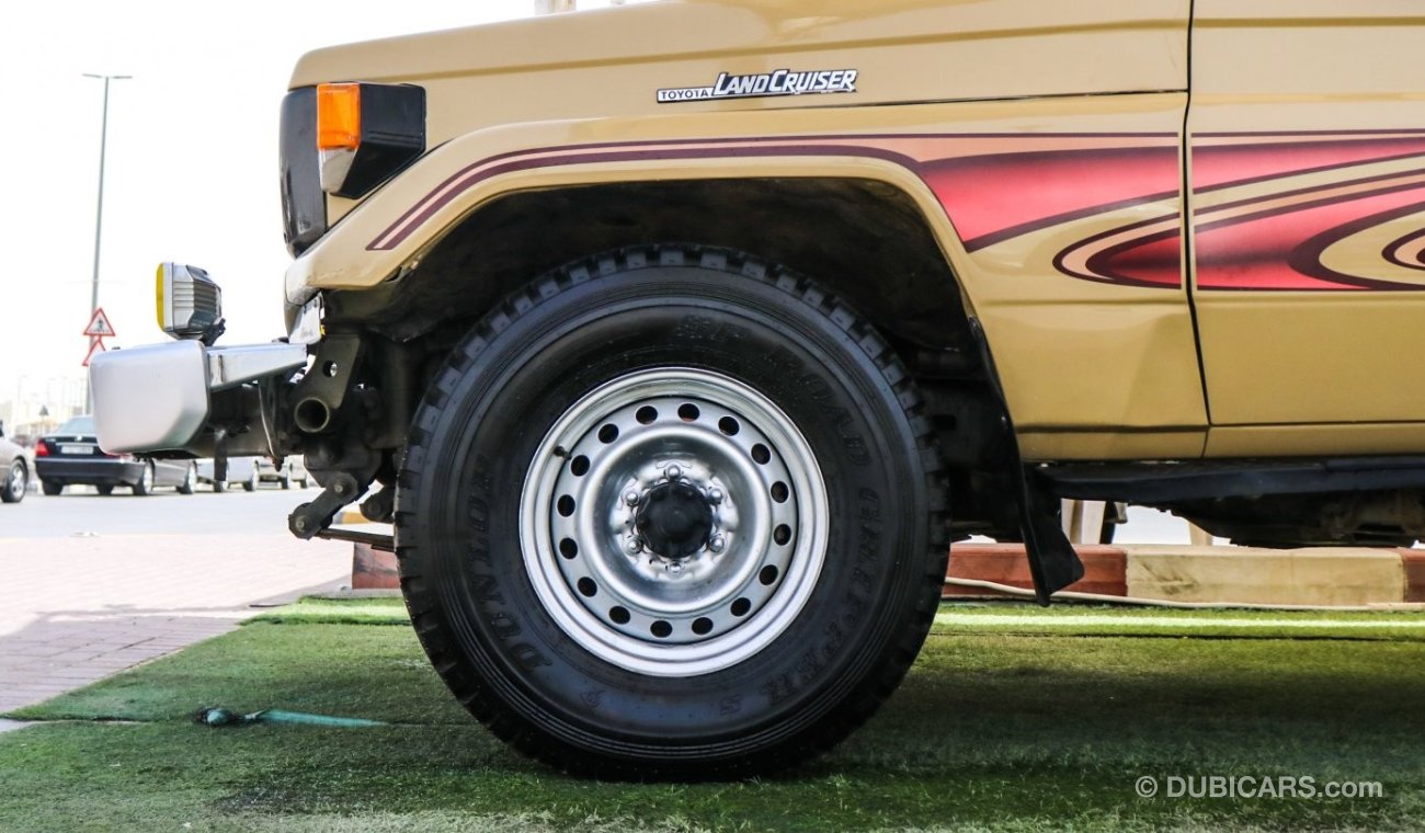 Toyota Land Cruiser Hard Top